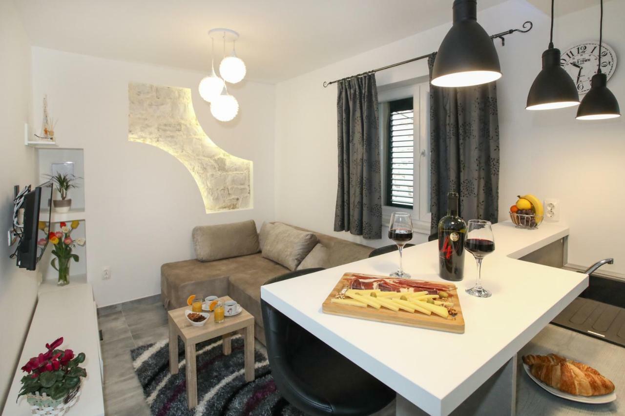 Apartment Luigi Сплит Екстериор снимка