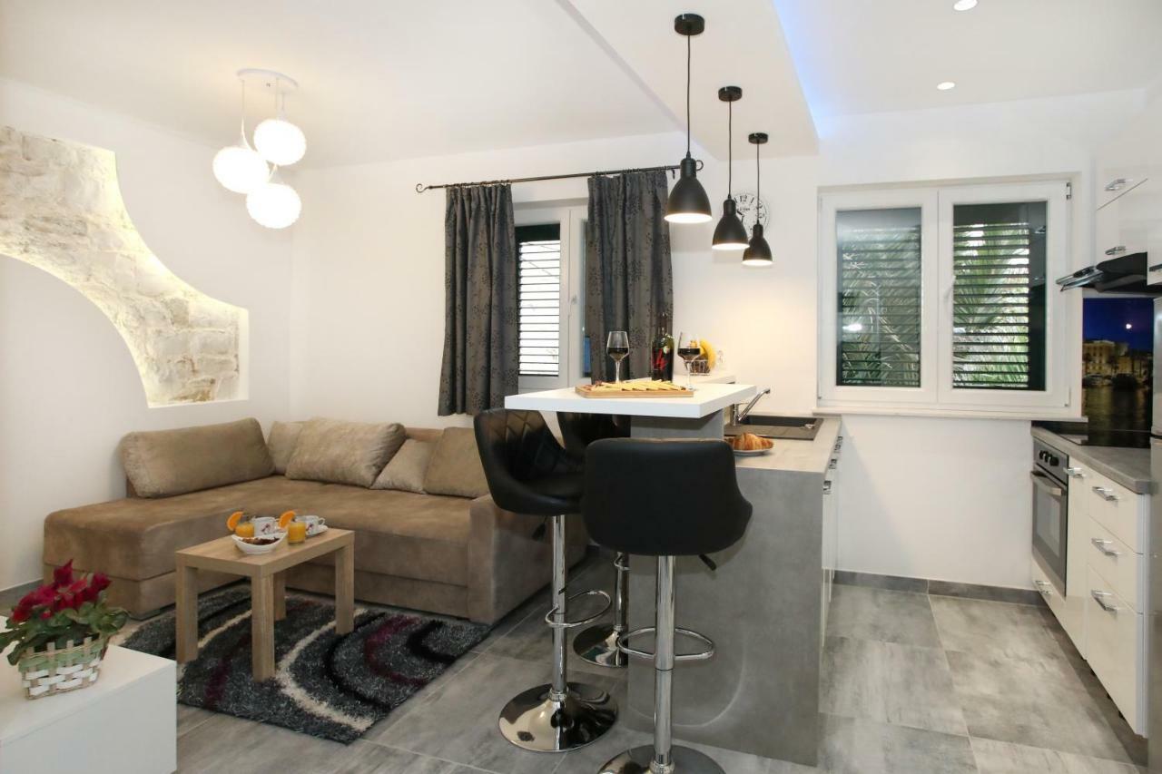 Apartment Luigi Сплит Екстериор снимка